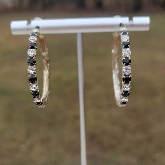 52. Black and Silver Hoop Earrings - Picture 3 of 6